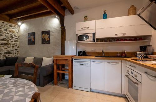 Gargilesse-Dampierre House | Gîte Léon -In the heart of the village