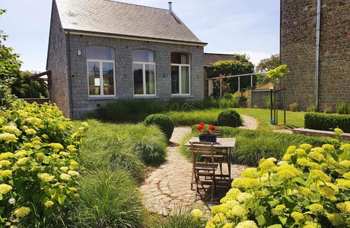 Houyet House | Gite Li School