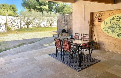 Maussane-les-Alpilles Cottage | Gîte Mas de Cayol, Swimming pool in the heart of the Alpilles classified * (France)