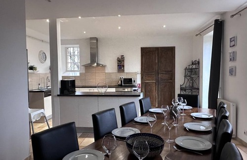 Souvigny Cottage | Gite Souvigny, 6 bedrooms, 13 persons