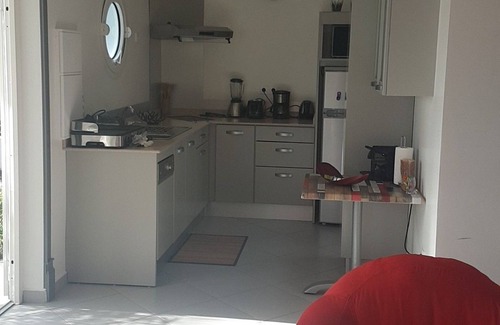 Saint-Francois Cottage | Gîte-Zing-Zing Libellule-Superior-Ensuite with Bath-Garden view