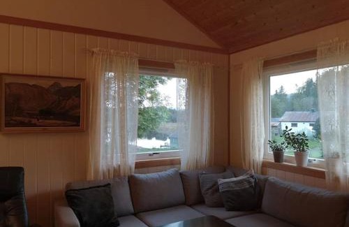 Namsos House | Gjestehus på bondegård, med båtutleie