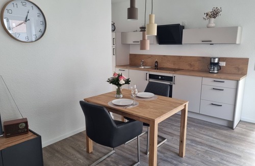 Hagenburg Apartment | "glückauf" - Gemütliche Ferienwohnung Nahe Steinhude