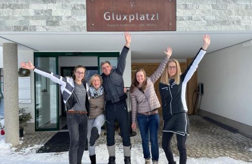 Sankt Martin am Tennengebirge Apartment | Glüxplatzl Appartements am Wald