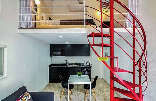 Ponce Centro Apartment | Gladiolas 2101