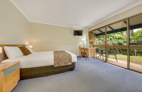 West Gladstone Hotel | Gladstone Palms Motor Inn