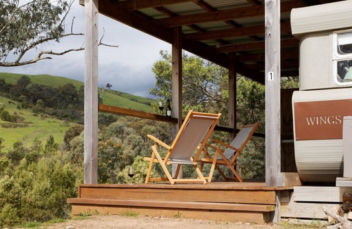 Strath Creek House | Glamper Wings @ The Village Green