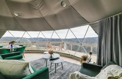 Franklin Apartment | Glamping Getaway at The Coyote Dome in Franklin