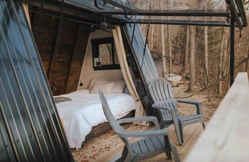 Elk Garden Cabin | Glamping in a Creekside Aframe
