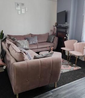 Wolverhampton Apartment | glamsflat troccadero