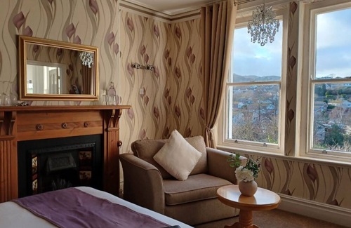 Conwy House | Glan Heulog Guest House