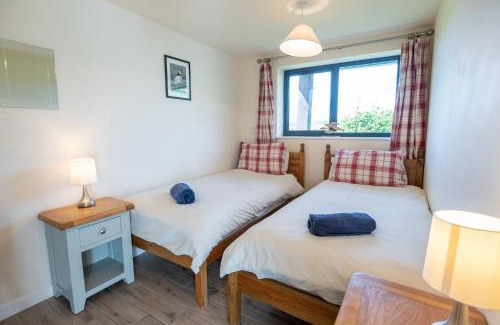 Cylch-Y-Garn House | Glan Yr Afon