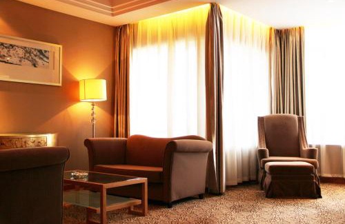 Yu Hua Tai Hotel | Glarun Jinling Hotel