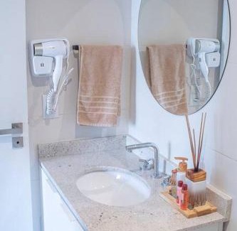 Gleba Fazenda Palhano Apartment | Gleba novissímo, andar alto com ar e 200m-Aurora