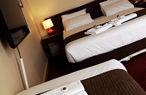 Hawthorn Hotel | Glenferrie Hotel