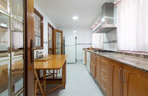 Sagunto Ski Chalet | Global Properties: Apartment in Puerto de Sagunto