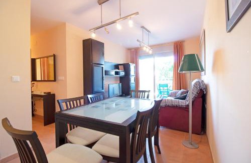 Playa de Almarda Apartment | Global Properties, Apartamento en Marjal de Corinto con Piscina