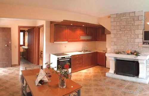 Paralio Astros Villa | Glyfada Villas 2