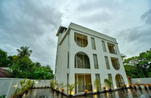 Baga Hotel | Goa Courtyard by the porto Arpora