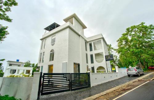 Baga Hotel | Goa Courtyard by the porto Arpora