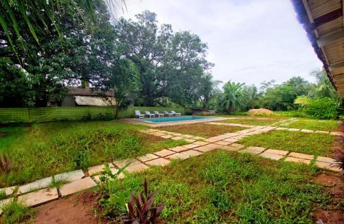 Candolim Villa | Goa Garden 6BHK Villa with Private Pool Near Baga