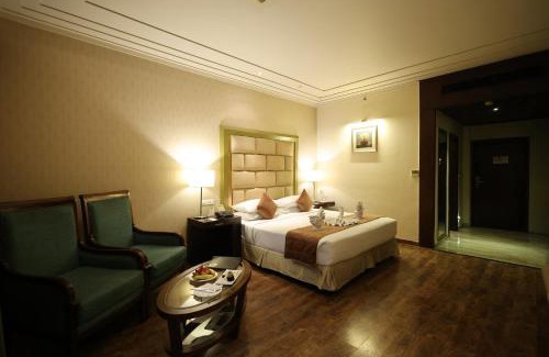 Meerut Hotel | Godwin Meerut