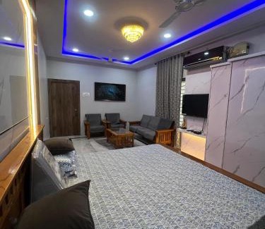 Kalaburagi House | GOKUL comforts HOME STAY