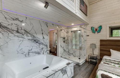 Cleveland House | Gold Peak Treehouse Near Helen, Georgia