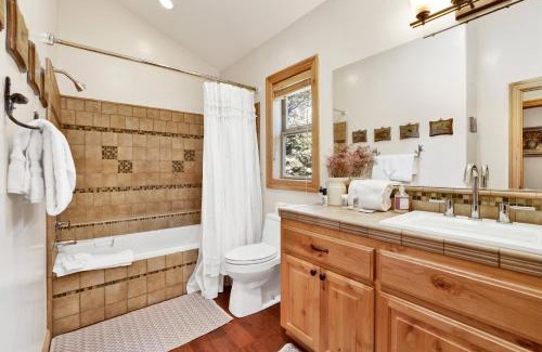 Eagle Mountain Estates House | Gold rush lodge #2352