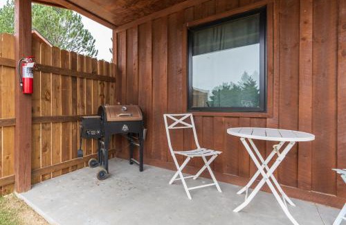 Custer House | Gold Valley Camp Cabin 5