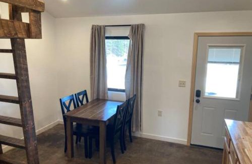 Custer House | Gold Valley Camp Cabin 5