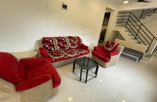 Karal House | Golden Gate Retreats