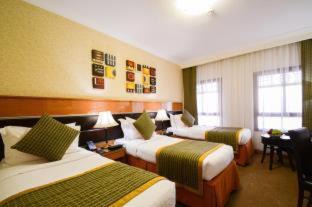 Medina Hotel | Golden Tulip Al Shakreen