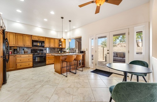 Red Mountain Ranch House | Golf Course Home with Private Pool & Spa, Backyard Putting Green, & Fast WiFi