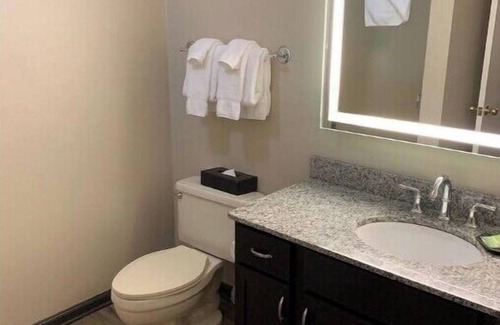 Fairfield Bay Resort | Golf Getaway Dream Resort 2BR.