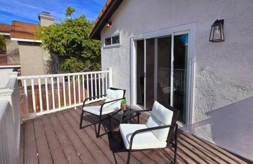 Vista House | Good Vibes Cottage - Carlsbad-Vista-San Diego-Beach-Legoland