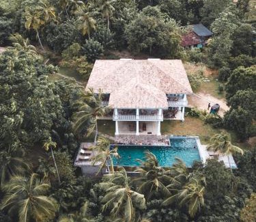Unawatuna Villa | Good Vibes Villas