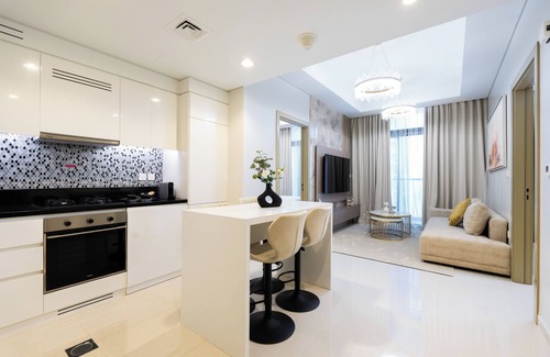 Sheikh Zayed Road Apartment | Gorgeous 2BR space in Aykon