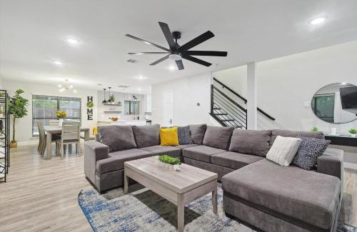 Flower Mound House | Gorgeous 4BR 2,5BA Holiday Home 15min to DFW Int Airport