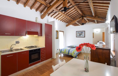 Gubbio Apartment | Gorgeous apartment in Gubbio with WiFi