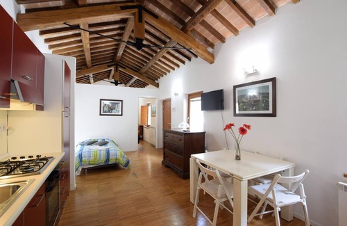 Gubbio Apartment | Gorgeous apartment in Gubbio with WiFi