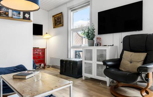 Dueodde Apartment | Gorgeous Apartment In Nexø With Sauna
