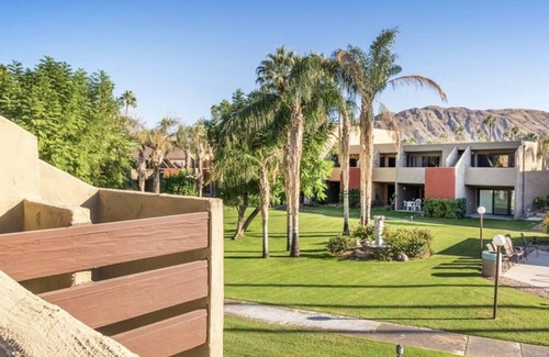 Twin Palms Condo | Gorgeous Blue Desert Oasis in Heart of Palm Springs -Reduced Summer Rates