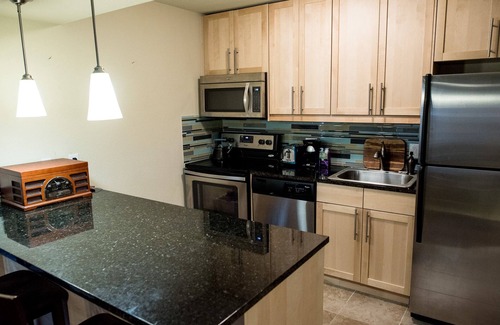 Allandale Condo | Gorgeous condo with great pool, massage chair!