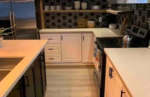 Niagara Falls House | Gorgeous Gem in Niagara’s Wine Country