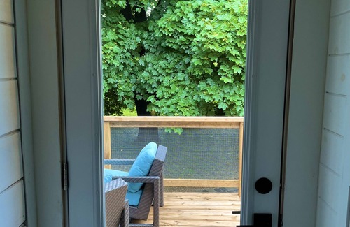 Niagara Falls House | Gorgeous Gem in Niagara’s Wine Country