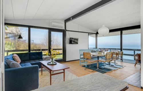 Hoeve Strand House | Gorgeous Home In Asnæs With Wifi