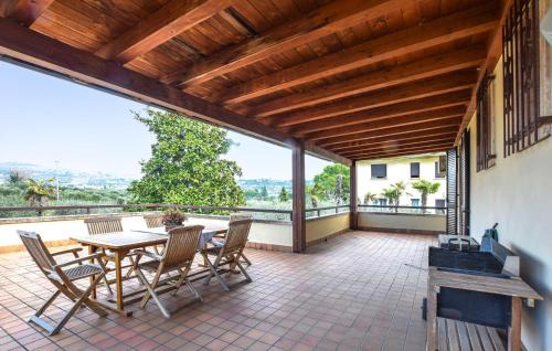 Calmasino House | Gorgeous Home In Cisano Di Bardolino