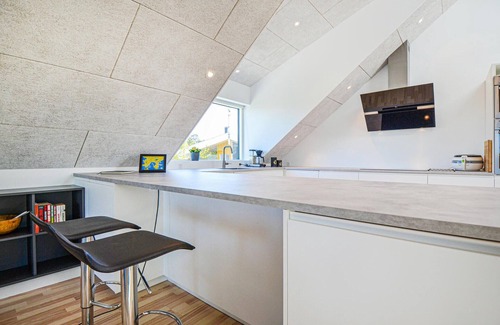 Syddjurs Kommune House | Gorgeous home in Ebeltoft with kitchen