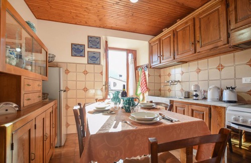 Stazzema House | Gorgeous home in Farnocchia with WiFi